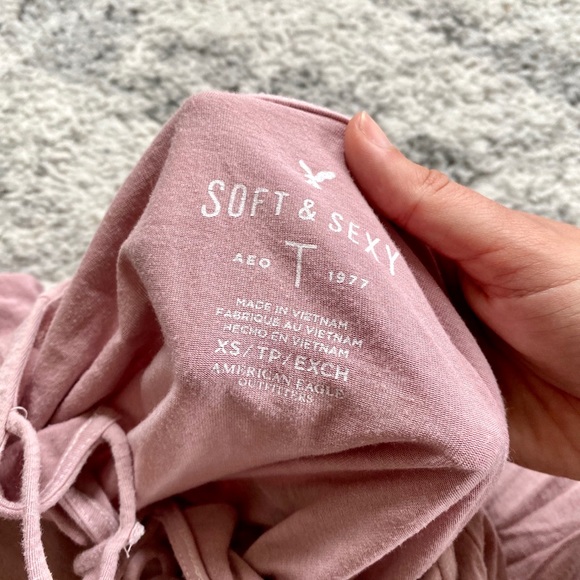 American Eagle soft&sexy Pink Long Sleeved Tee - Picture 3 of 4